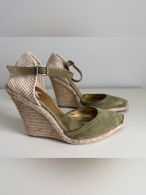 Wedge Espadrille Sandals in Olive Green - Women